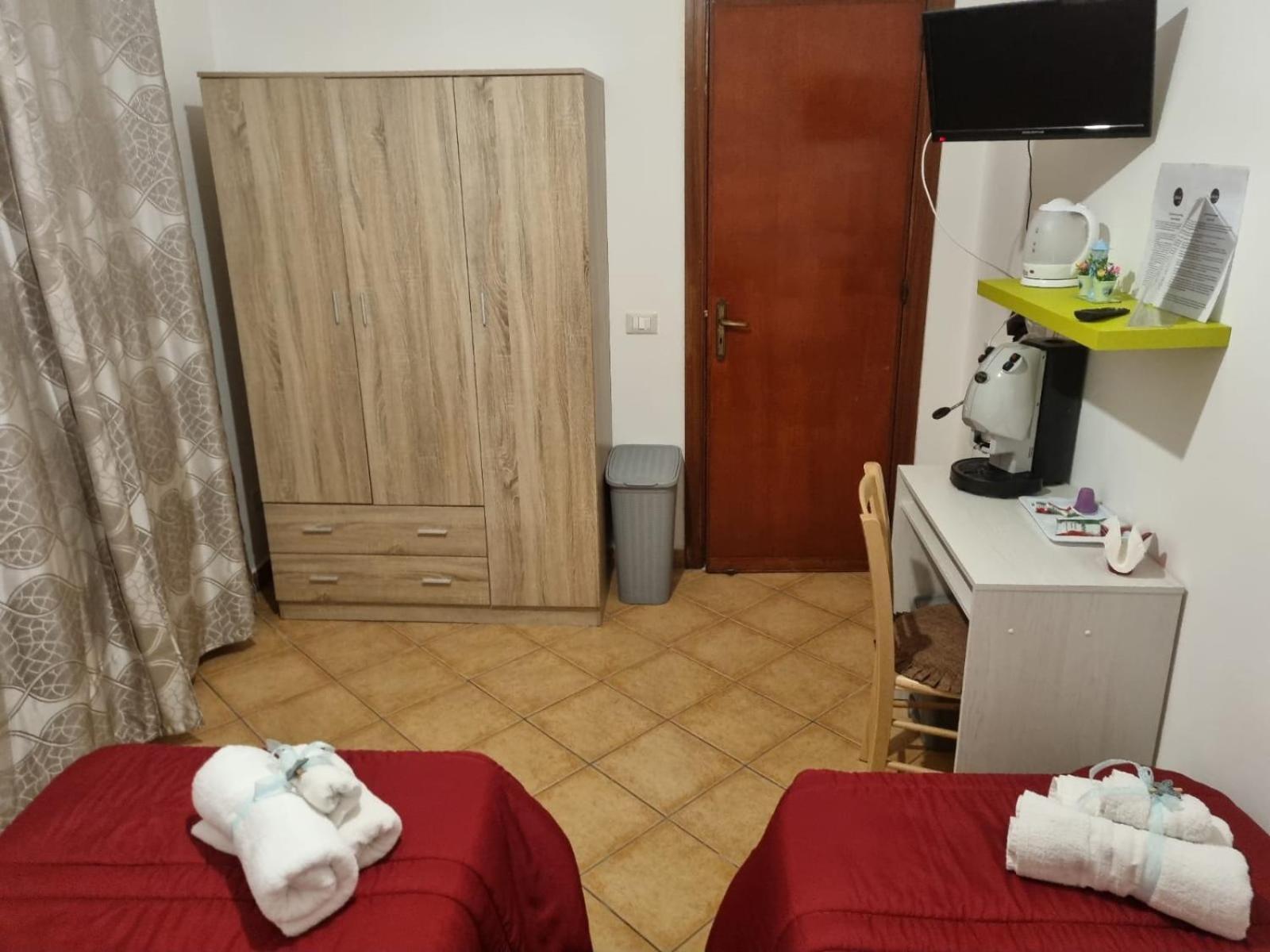 פלרמו B&B Le Stanze Di Aurora מראה חיצוני תמונה